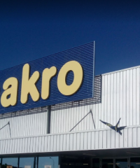 Makro