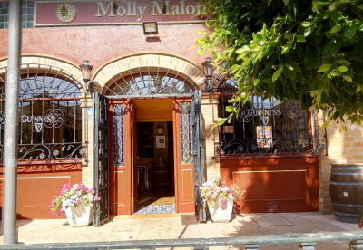 Molly Malone Pub &#038; Grub